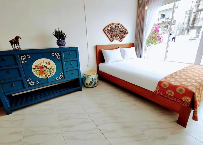 Lumphini Perfect Escape Sunny Rooftop Ensuite 방콕