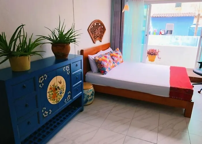 Lumphini Perfect Escape Sunny Rooftop Ensuite * 방콕